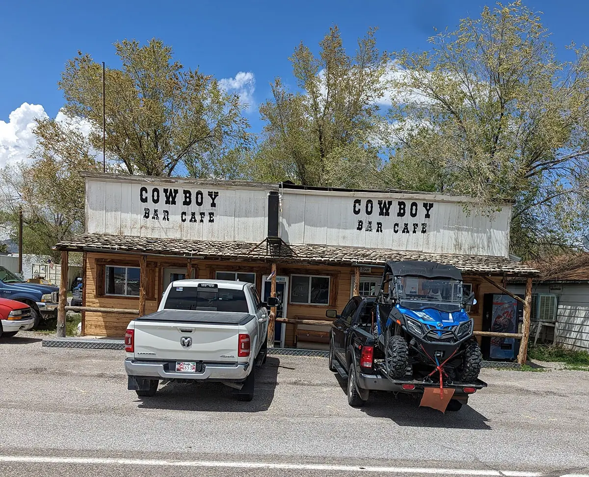 Cowboy Bar & Café