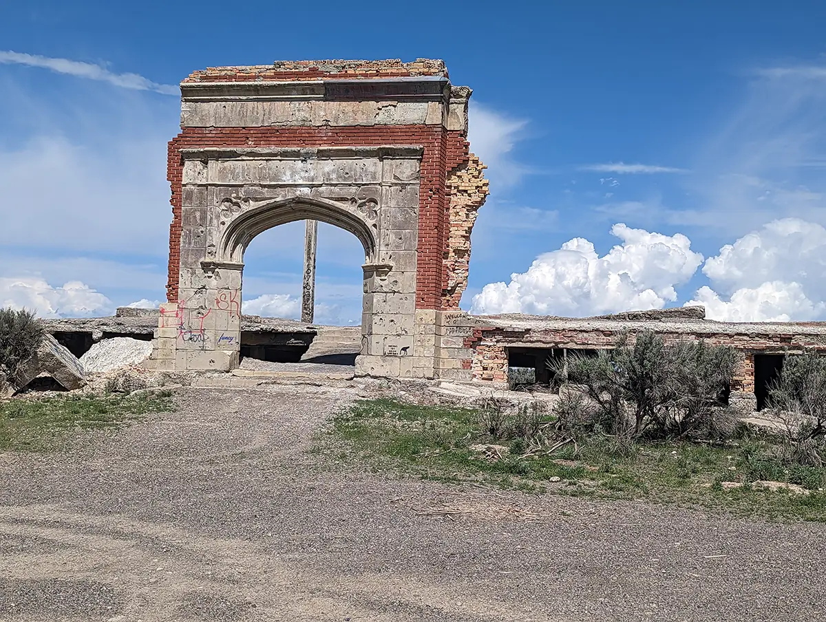 The Metropolis Arch in Wells